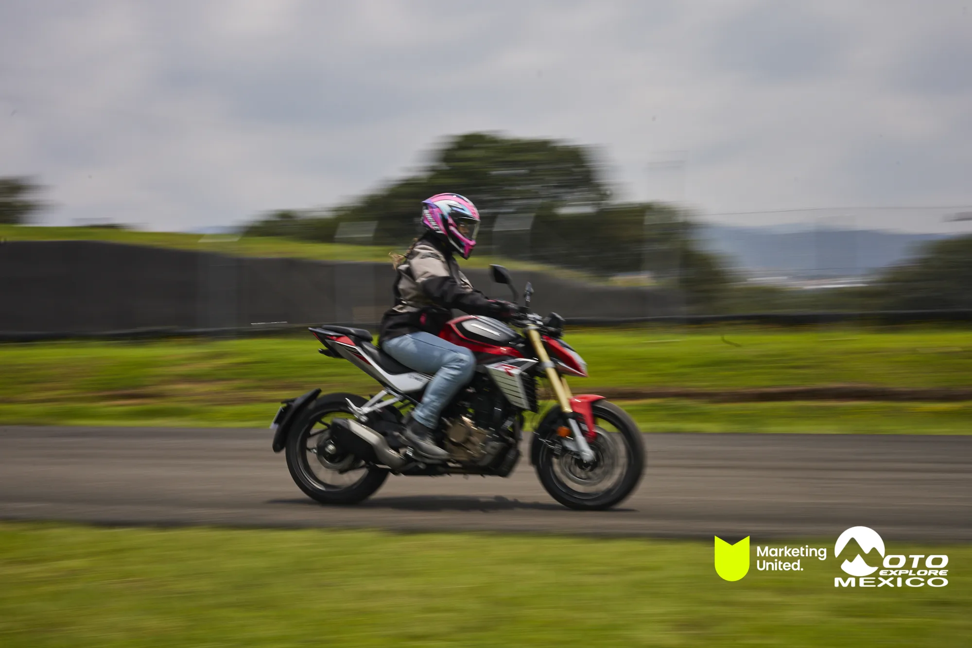 HUNK TRACKDAY 370